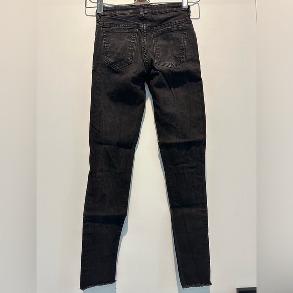 FOR BUYER H&M DIVIDED SUPER SKINNY ANKLE JEANS WITH RAW HEM - Picture 2 of 7